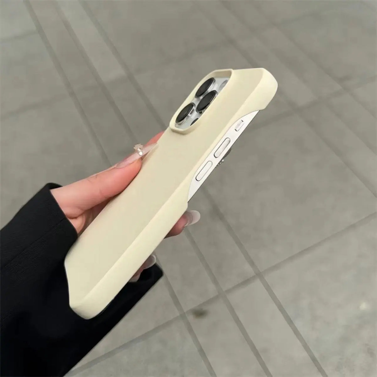 The Graphite — Frosted Silicone Case